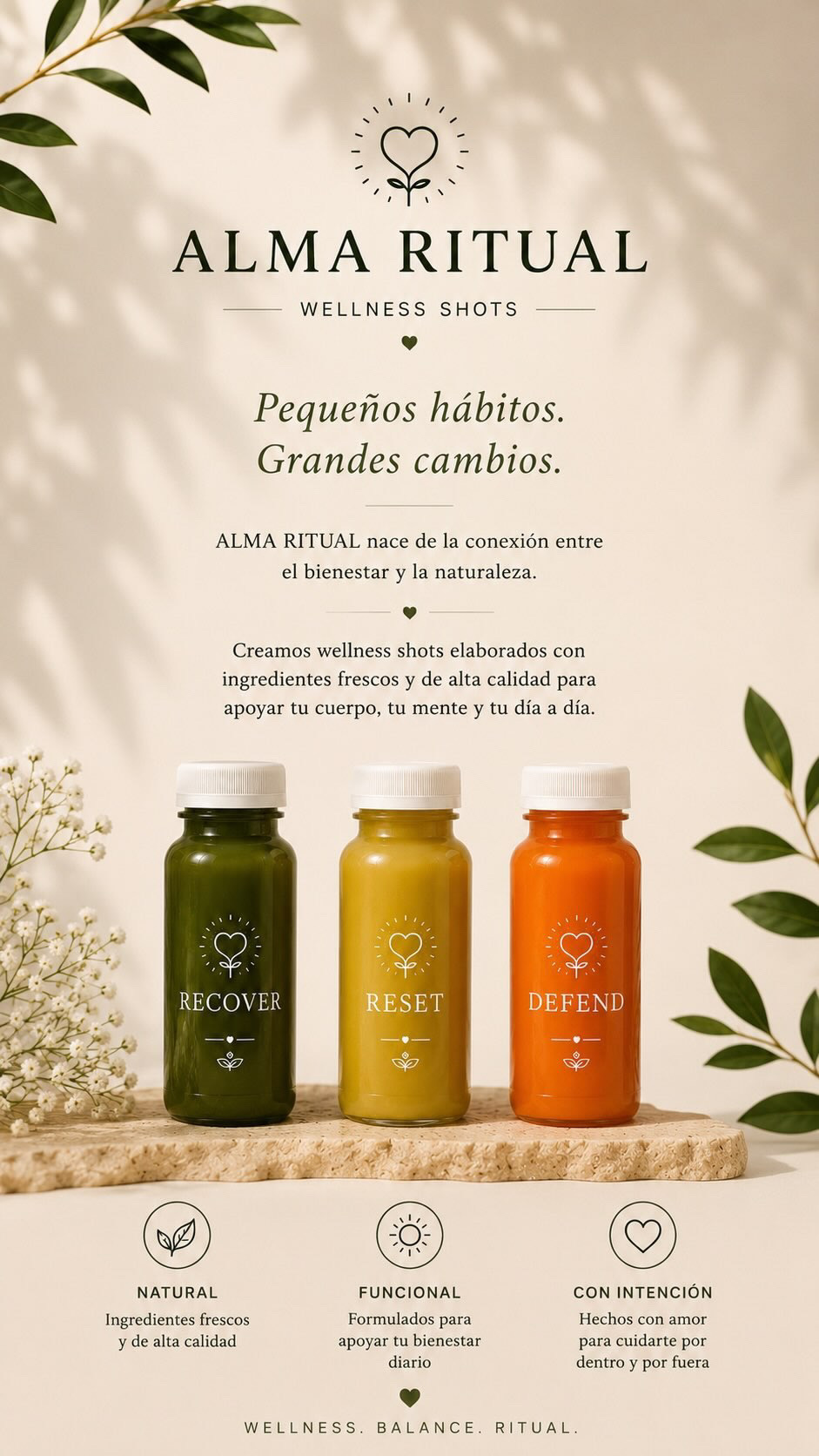 Las tres botellas Alma Ritual con hojas y flores naturales de fondo